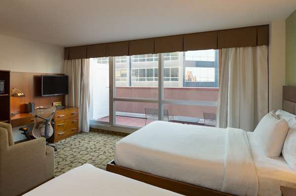  - Hilton Garden Inn United Nations New York
