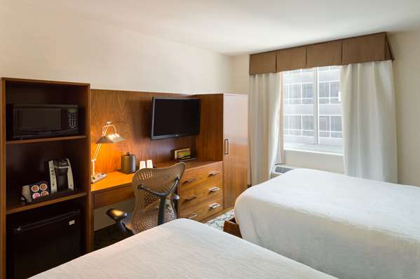  - Hilton Garden Inn United Nations New York