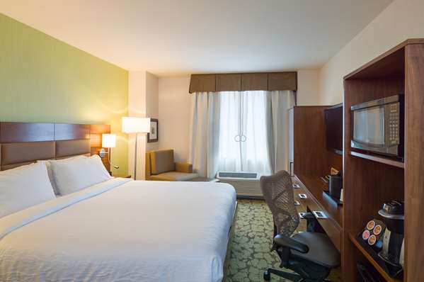  - Hilton Garden Inn United Nations New York