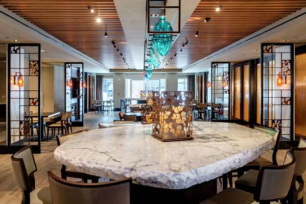 Restaurant - Hilton Hotel Midtown Manhattan New York