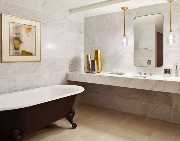  - Hilton Hotel Midtown Manhattan New York