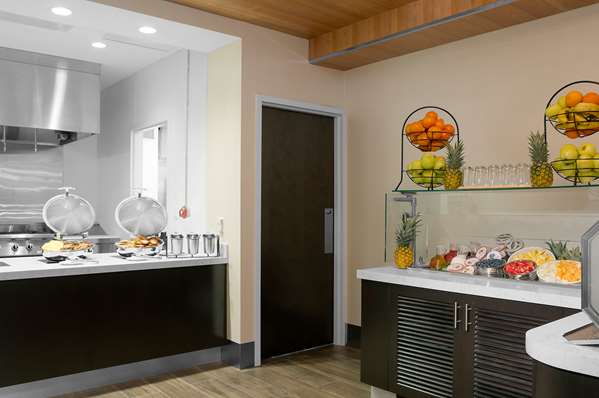 Restaurant - Hilton Garden Inn Times Square Central New York