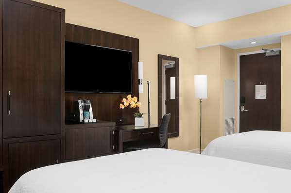  - Hilton Garden Inn Times Square Central New York