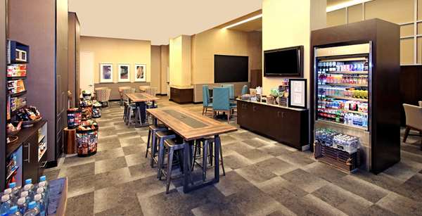 Amenities - Hilton Garden Inn Midtown Manhattan New York