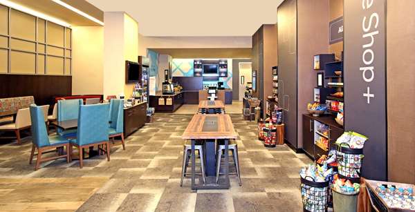 Restaurant - Hilton Garden Inn Midtown Manhattan New York