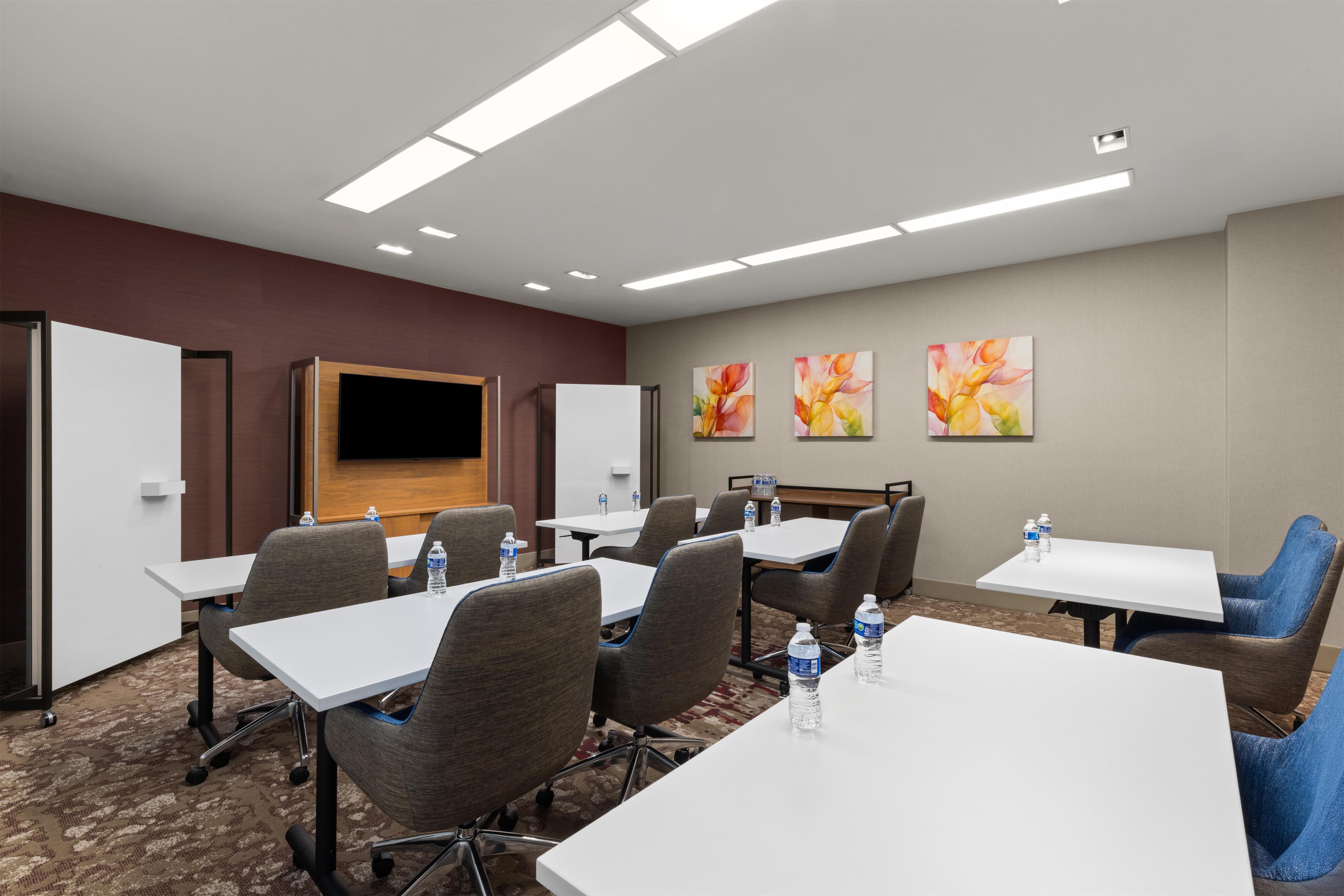 Meeting Room | Hilton Garden Inn New York/West 35th Street