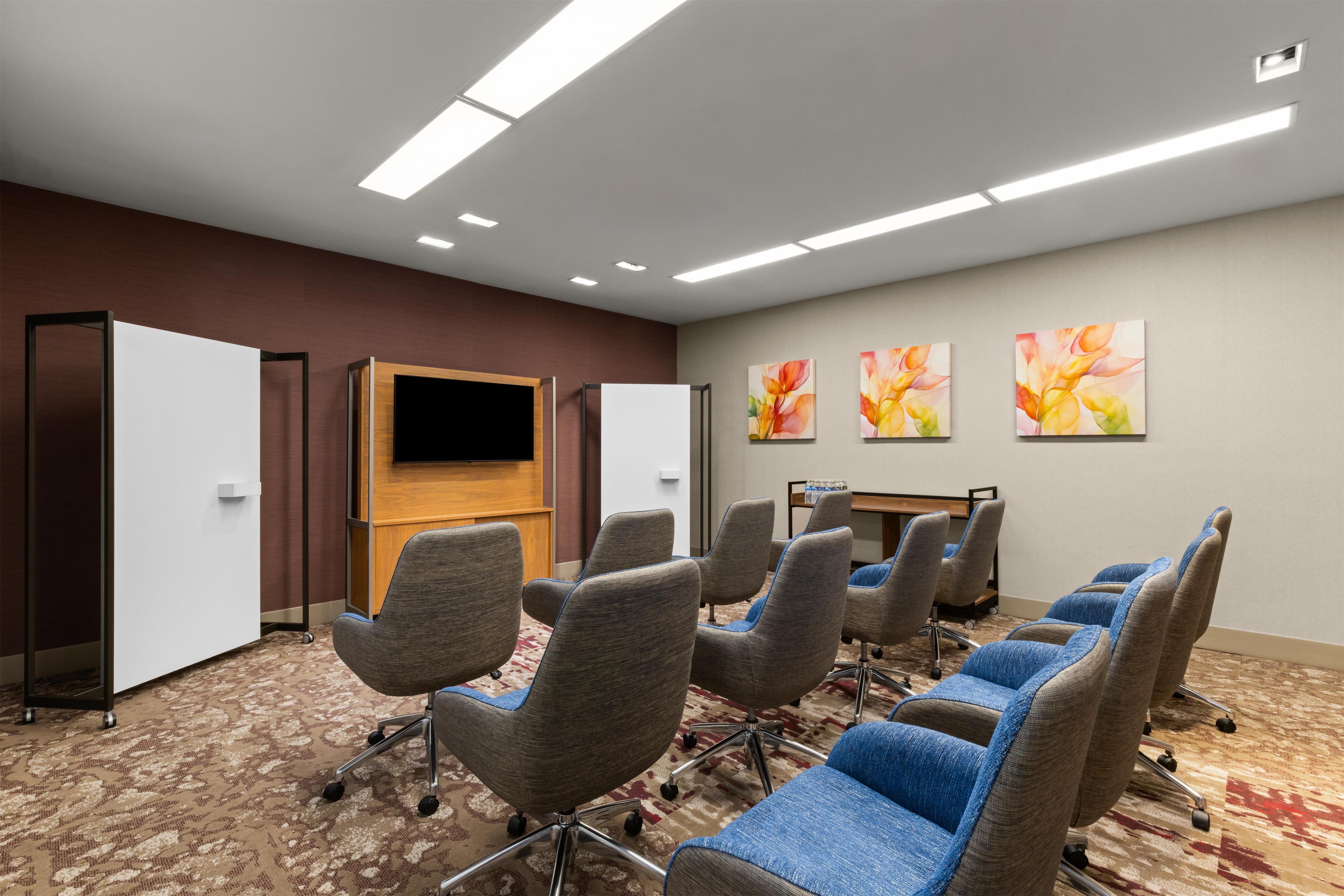 Meeting Room | Hilton Garden Inn New York/West 35th Street