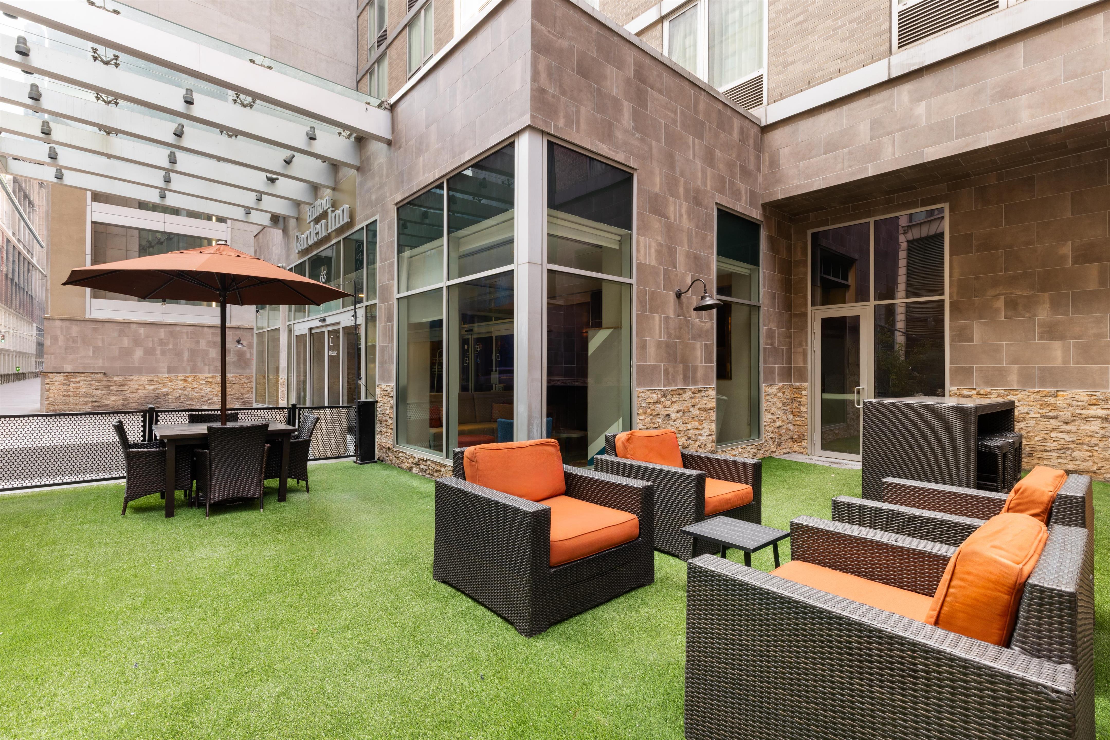 Exterior | Hilton Garden Inn New York/West 35th Street