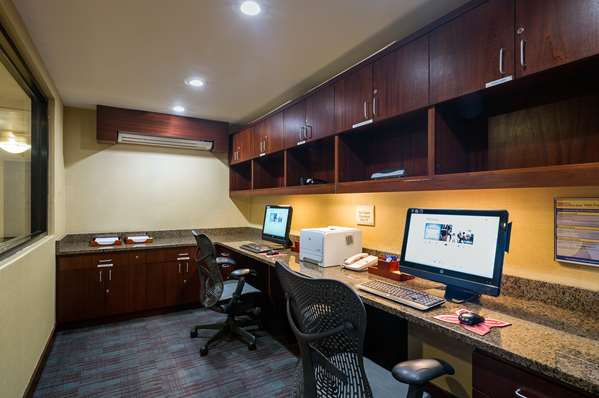 Conference Area - Hilton Garden Inn Tribeca New York