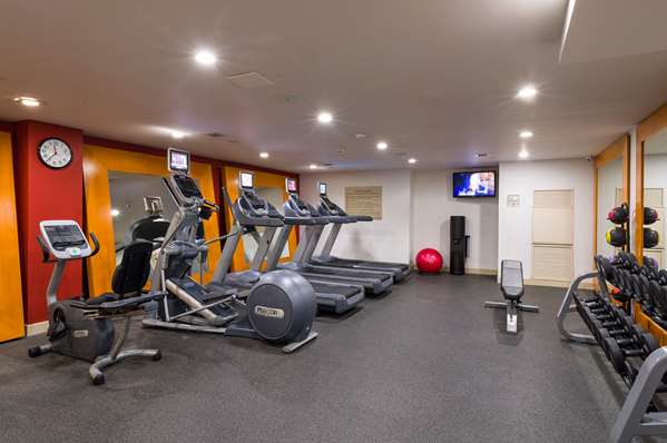 Fitness/ Exercise Room - Hilton Garden Inn Tribeca New York