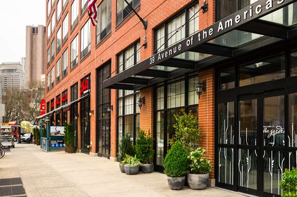 Exterior view - Hilton Garden Inn Tribeca New York