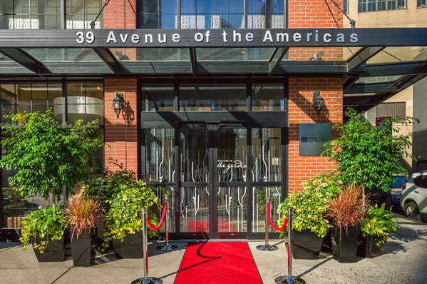 Exterior view - Hilton Garden Inn Tribeca New York