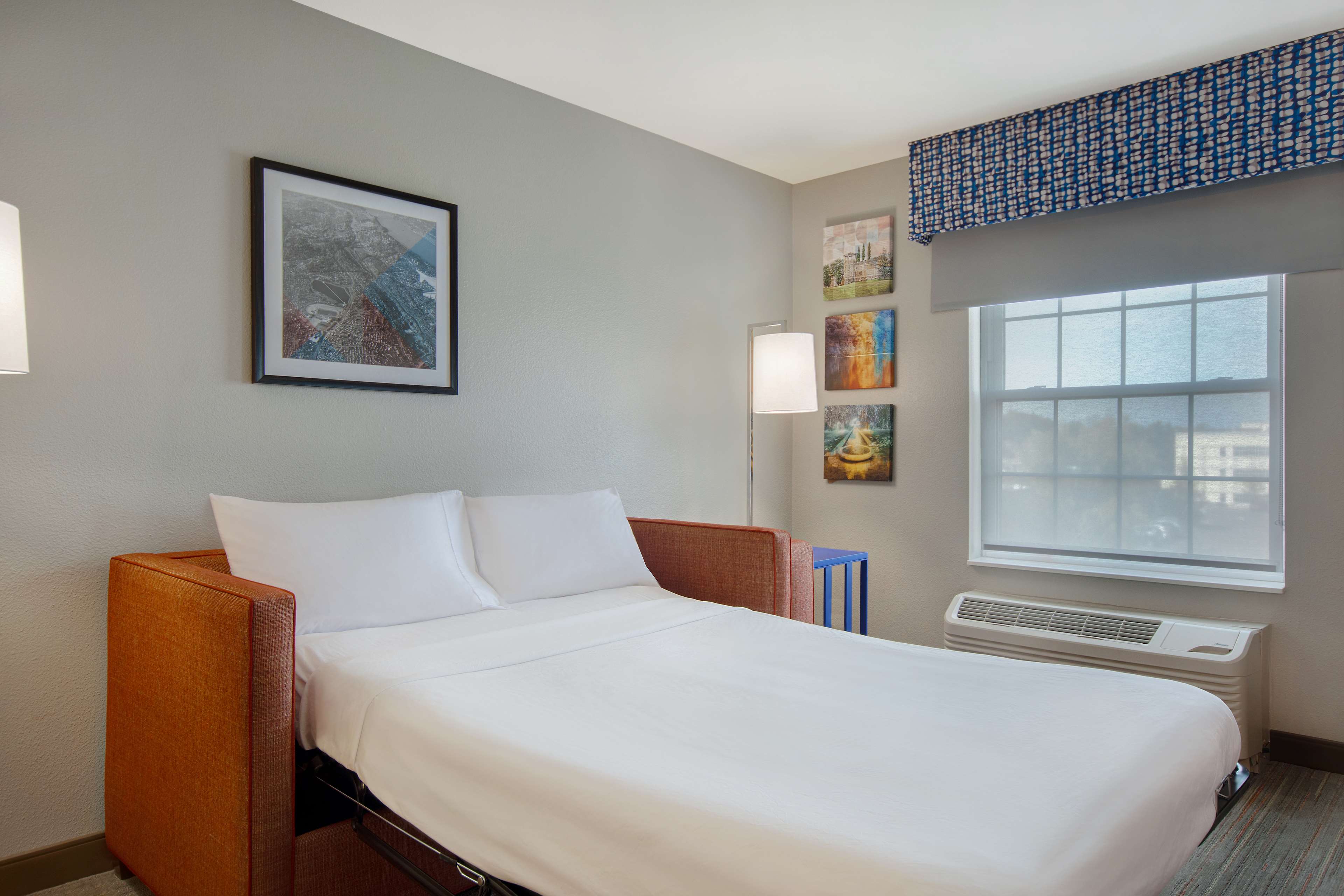 Hampton Inn & Suites by Hilton Yonkers Room Type - 1KG STUDIO MOB HEA ACC RIS
