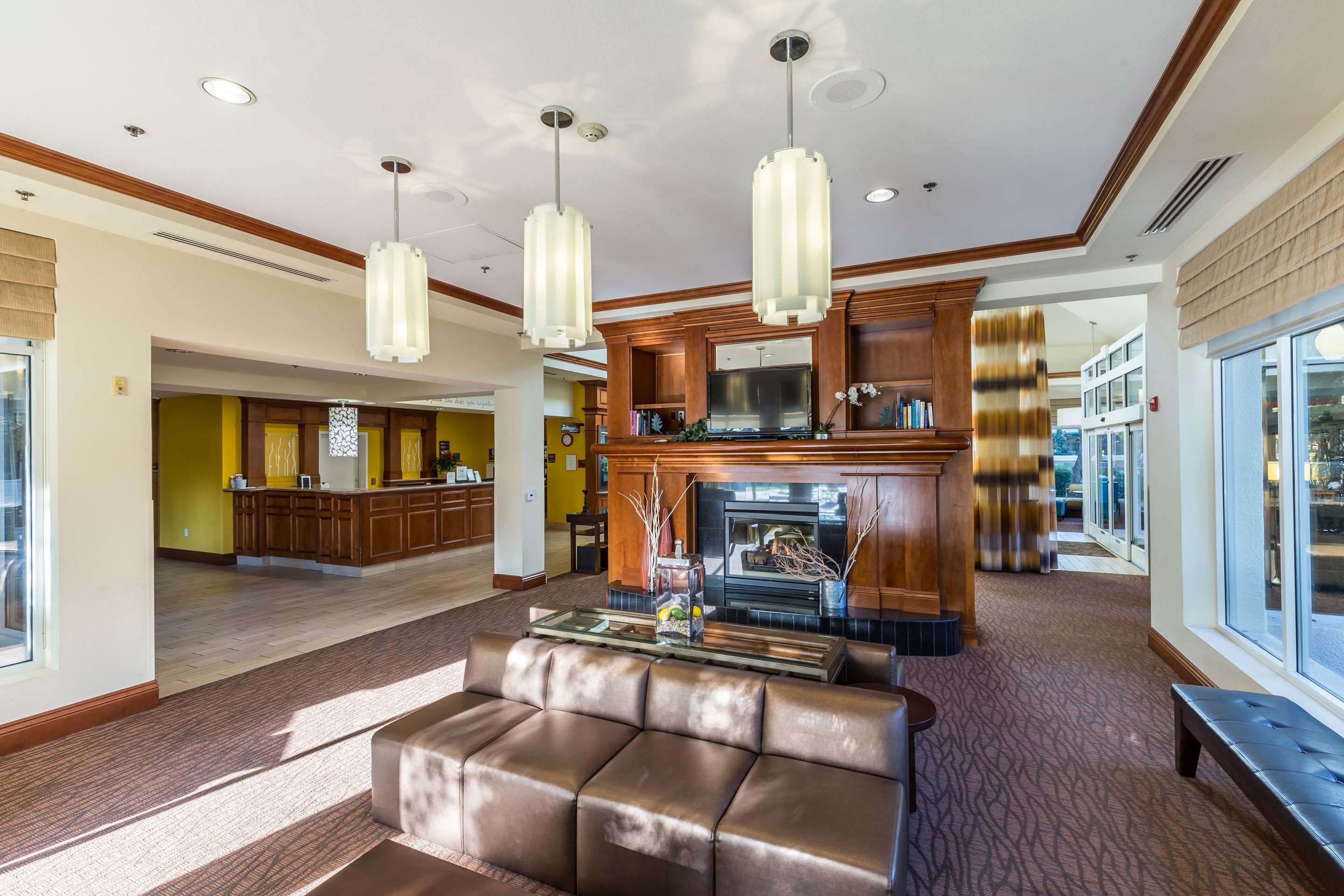 Lobby | Hilton Garden Inn Fairfield