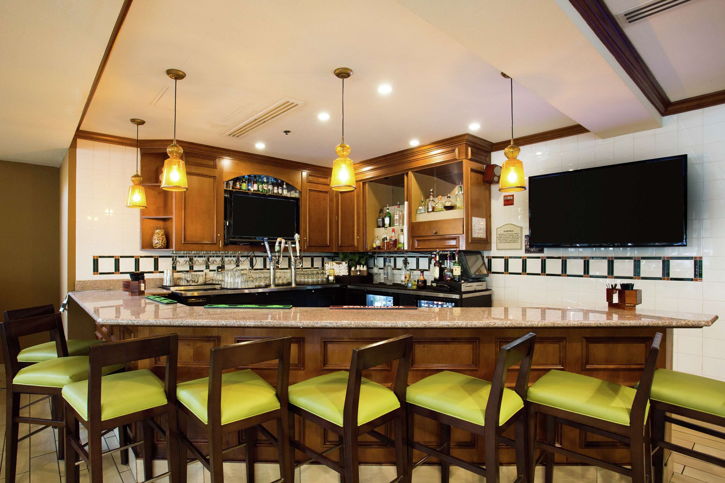 BarLounge | Hilton Garden Inn Fairfield