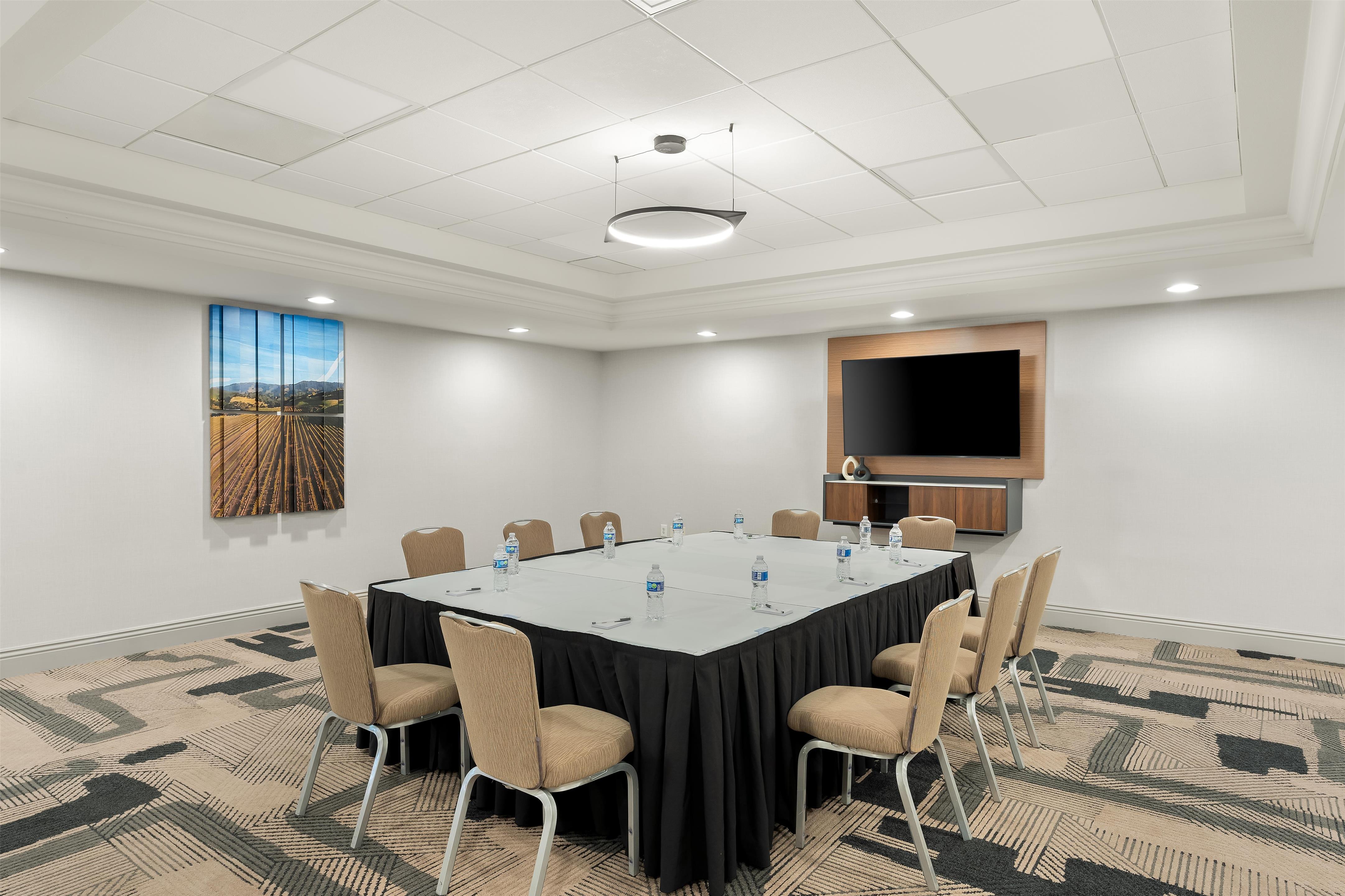 Meeting Room | Hilton Garden Inn Fairfield