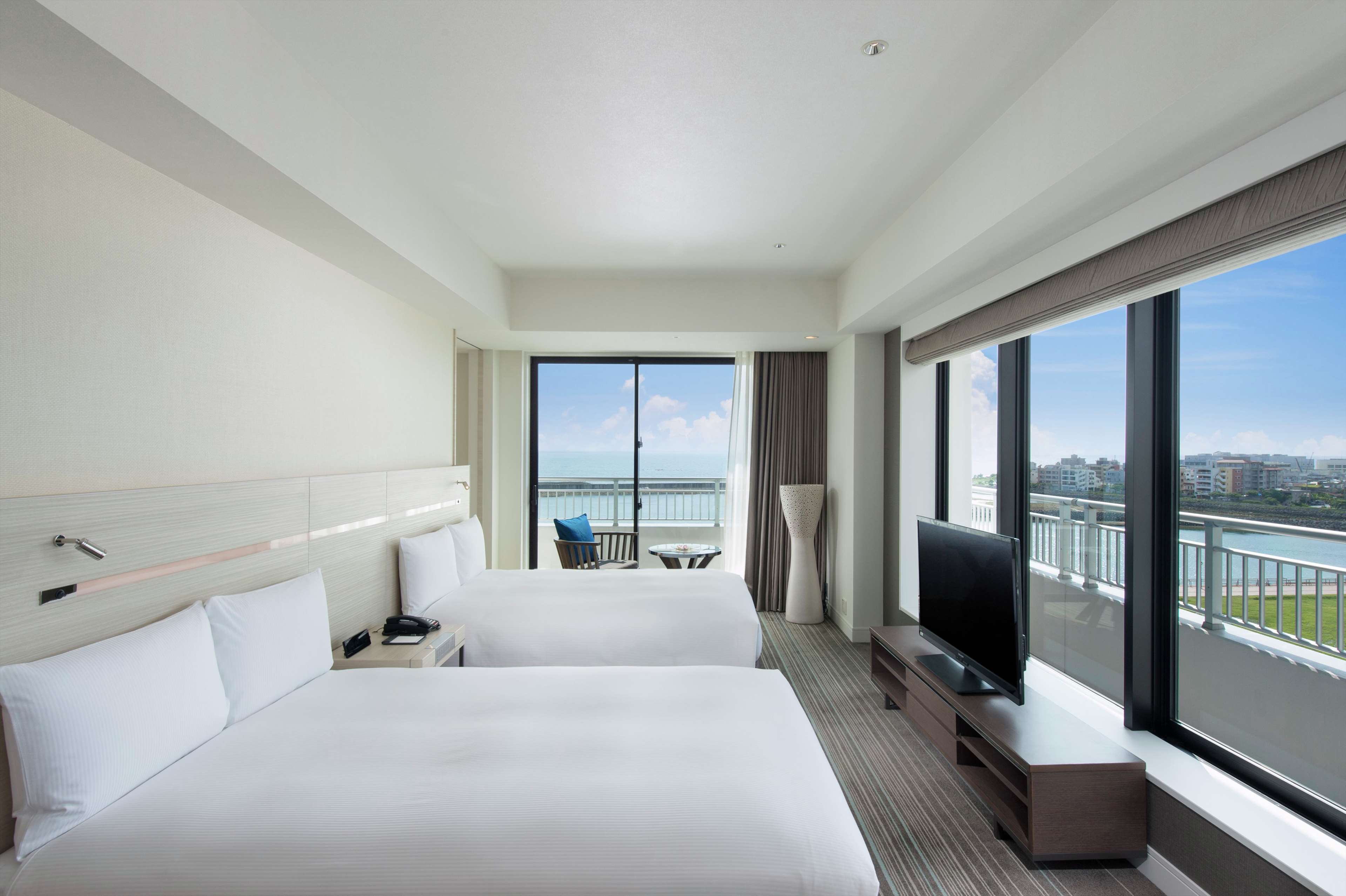 HILTON OKINAWA CHATAN RESORT Room Type - TWIN DELUXE ONE B R SUITE