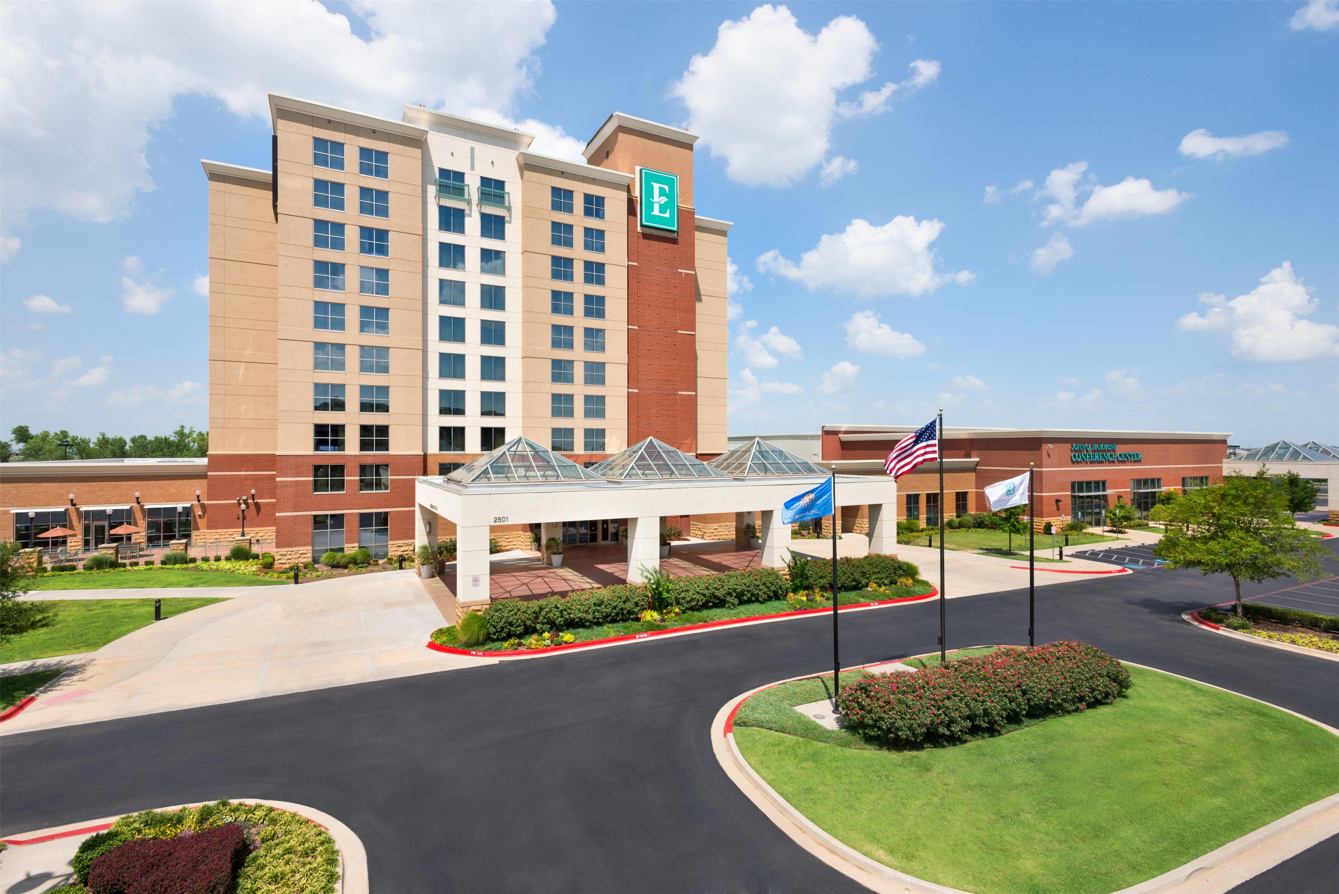 Exterior | Embassy Suites by Hilton Norman Hotel & Conference Center