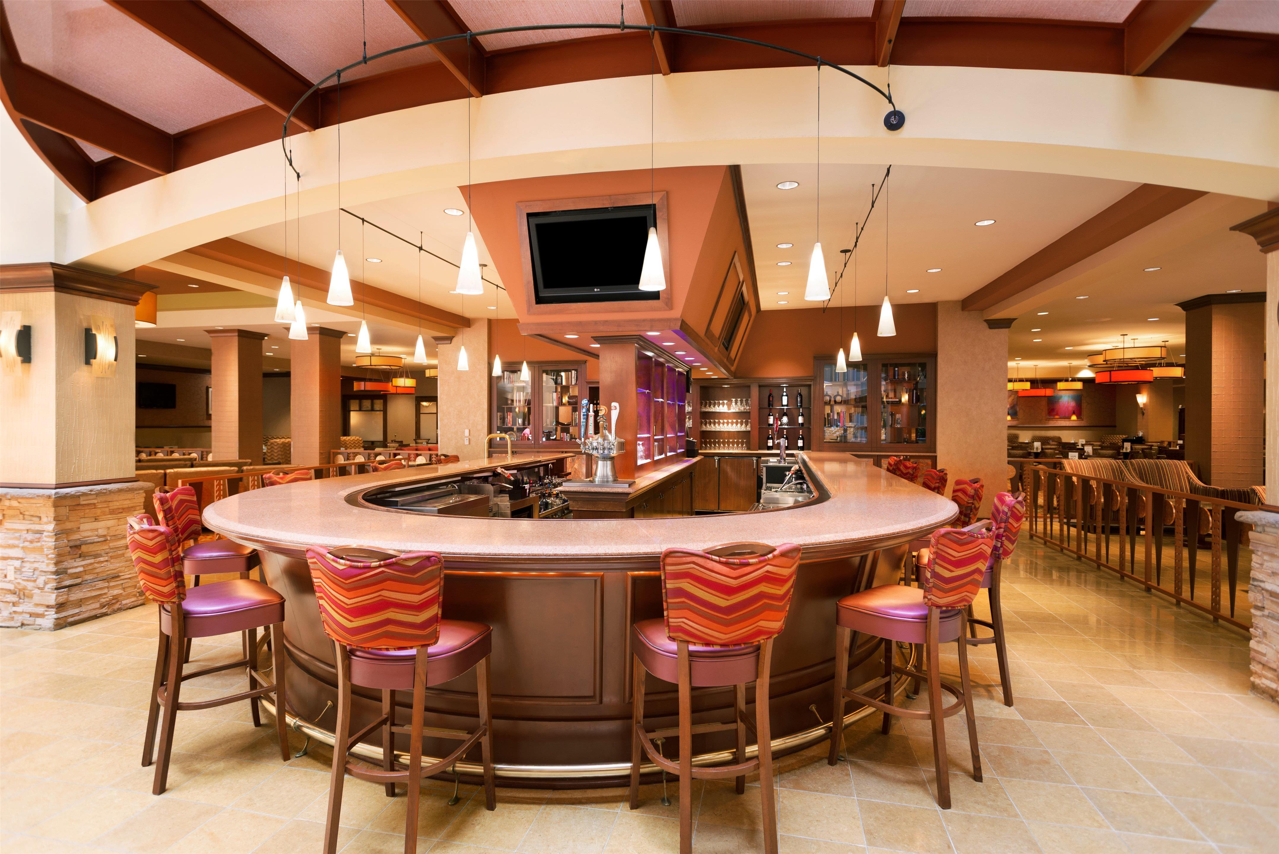BarLounge | Embassy Suites by Hilton Norman Hotel & Conference Center