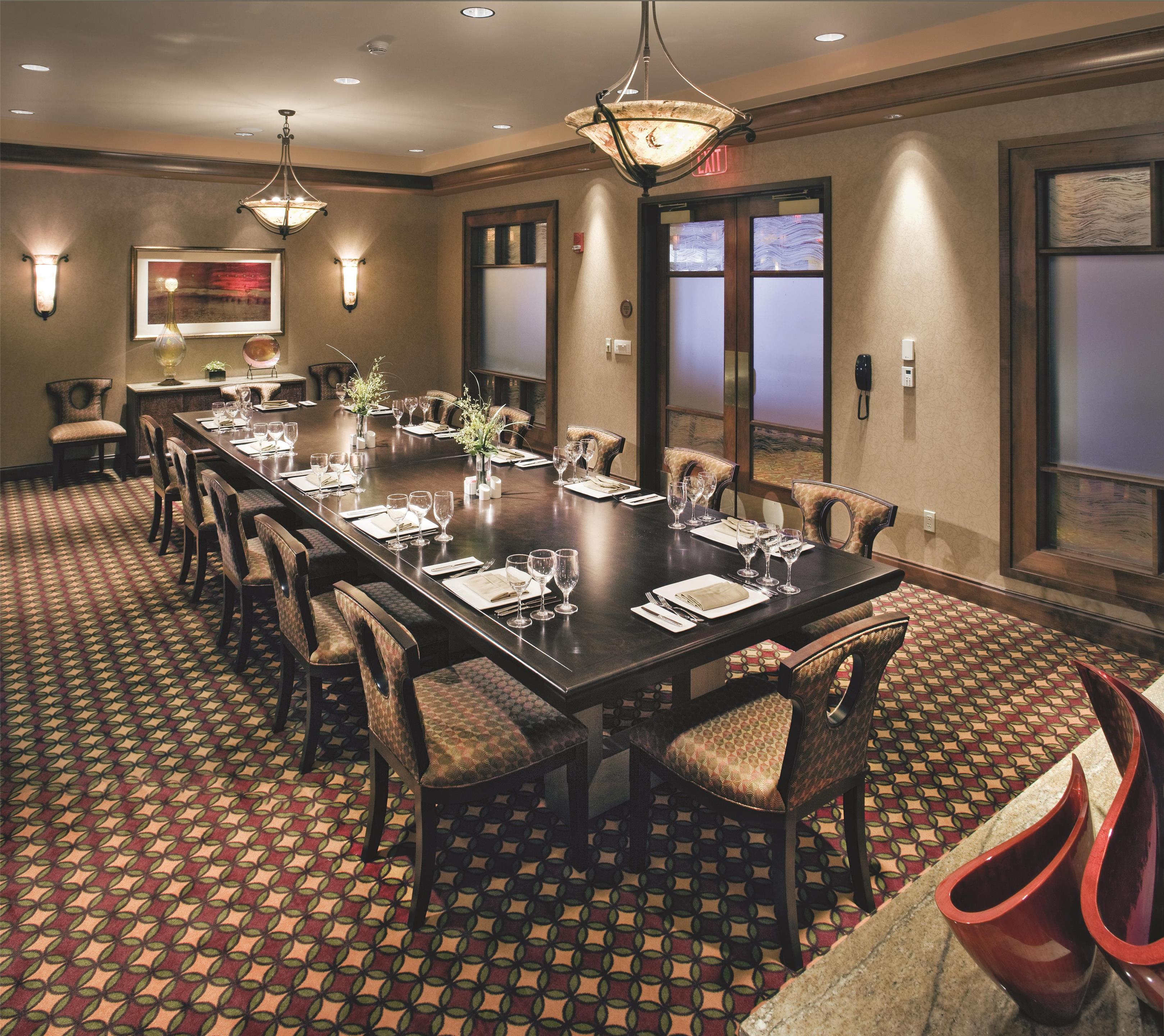 Restaurant | Embassy Suites by Hilton Norman Hotel & Conference Center