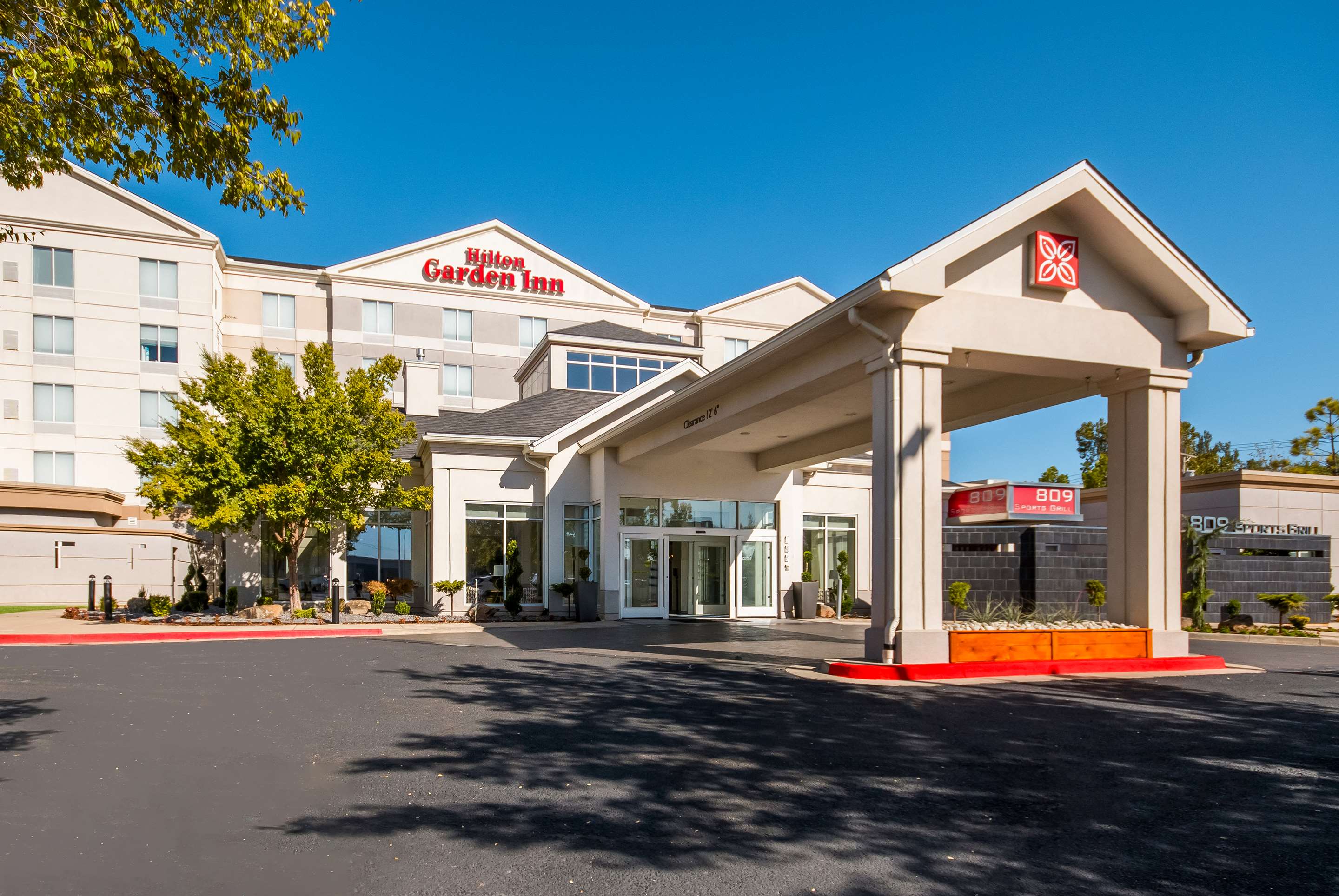 Exterior | Hilton Garden Inn Oklahoma City Midtown