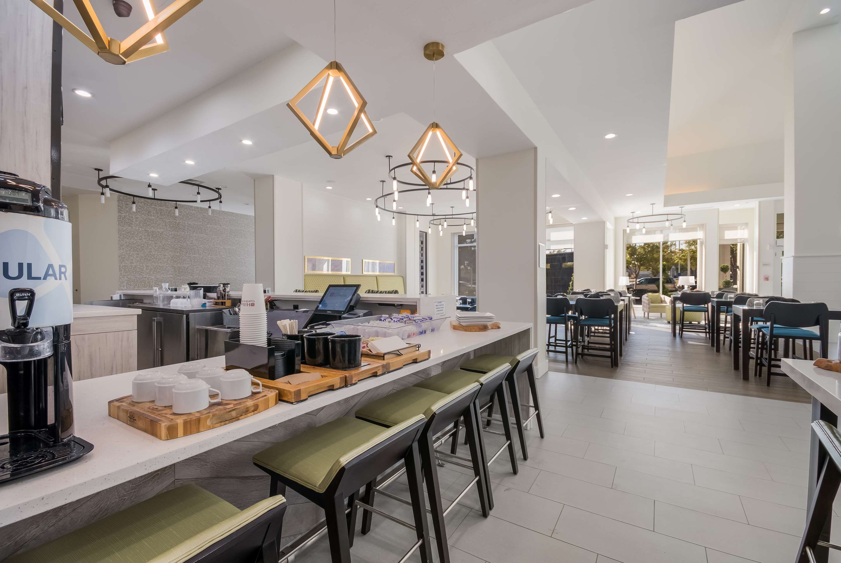 Breakfast Area | Hilton Garden Inn Oklahoma City Midtown