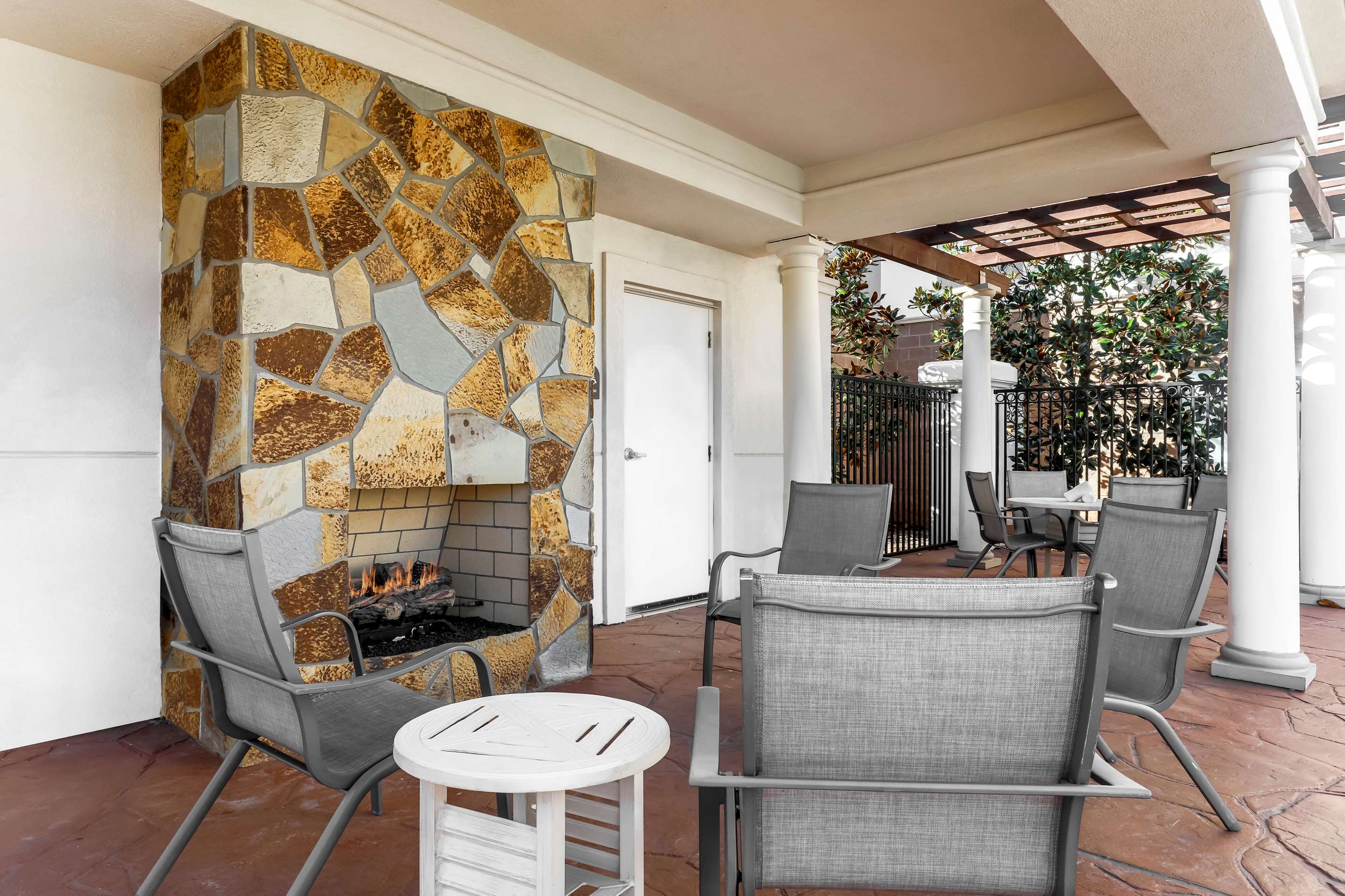 Exterior | Hilton Garden Inn Norman