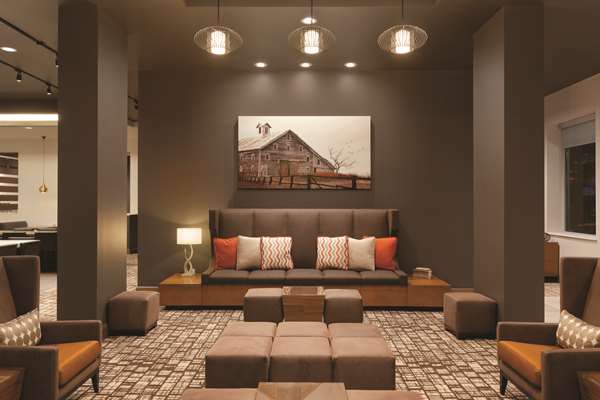 Bar - Embassy Suites Oklahoma City - I-235, Exit 1E & 1F