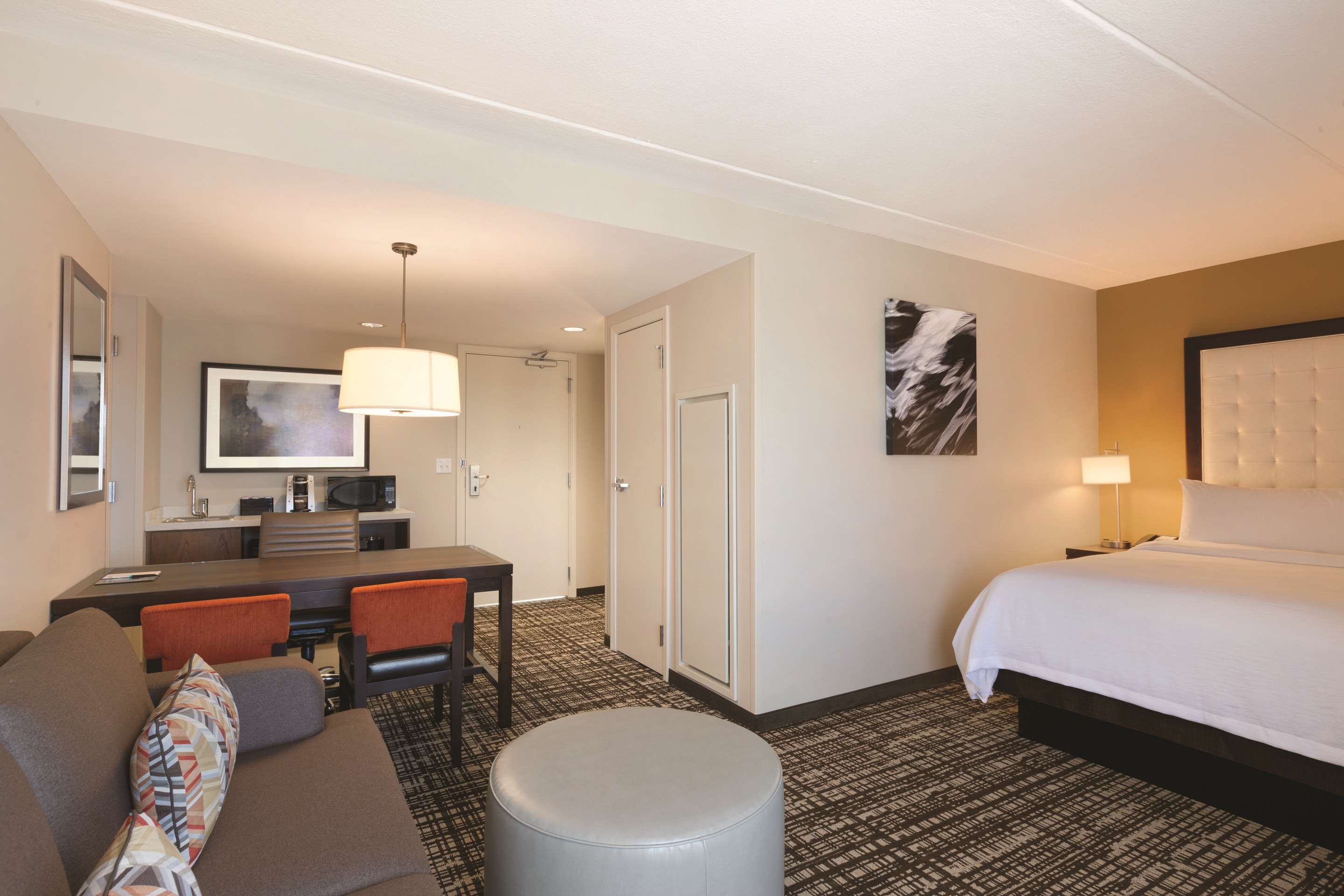 Guest room