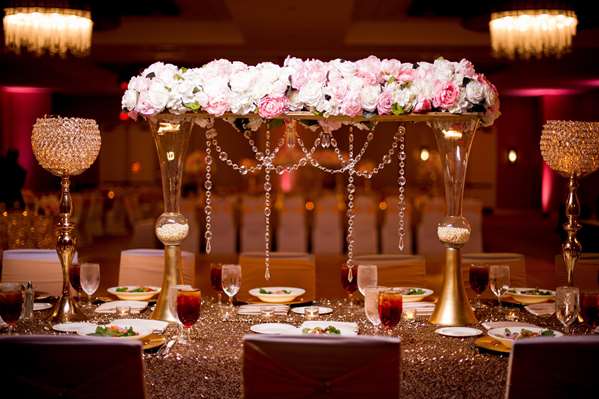  - Embassy Suites Oklahoma City - I-235, Exit 1E & 1F