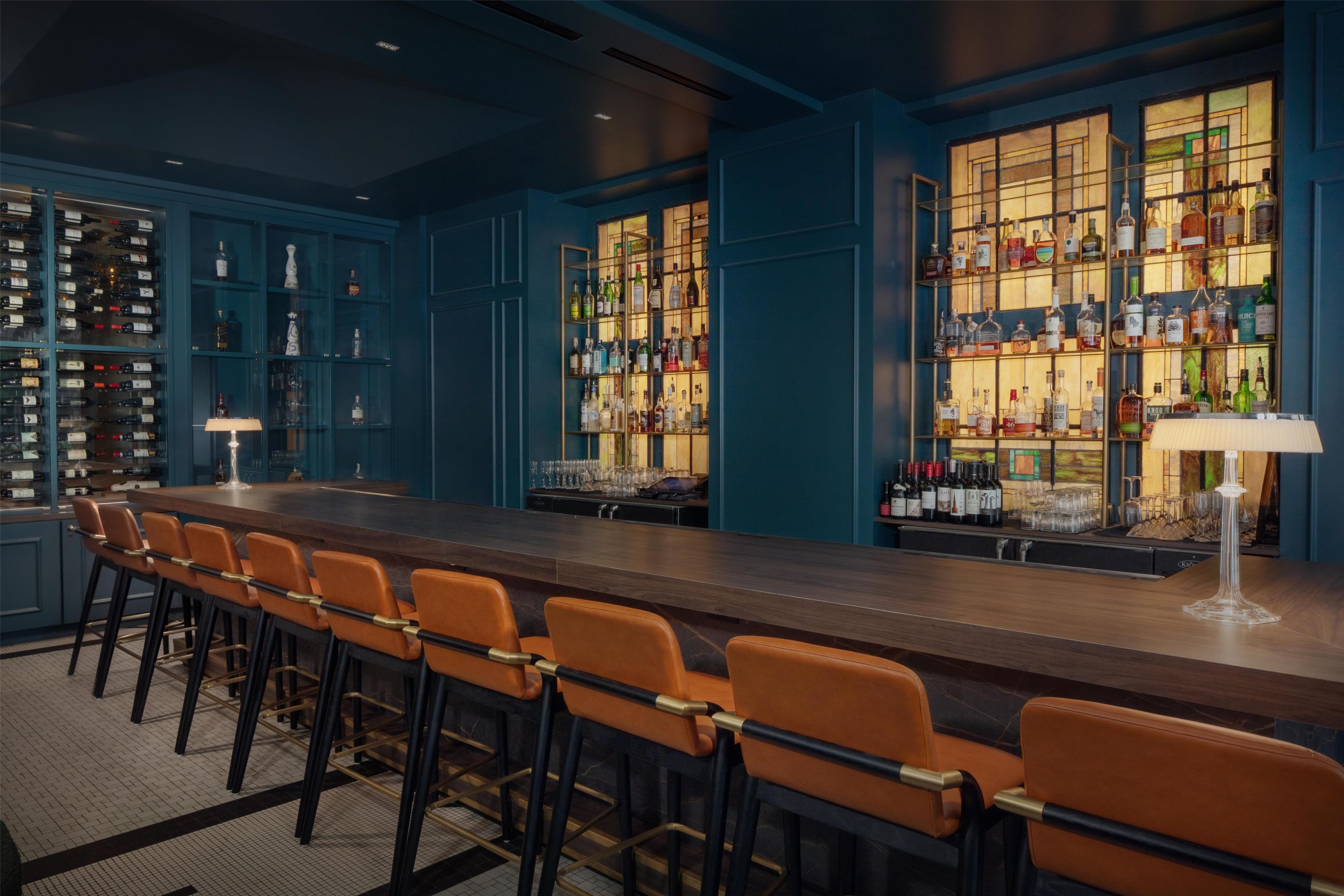 BarLounge | The Skirvin Hilton Oklahoma City