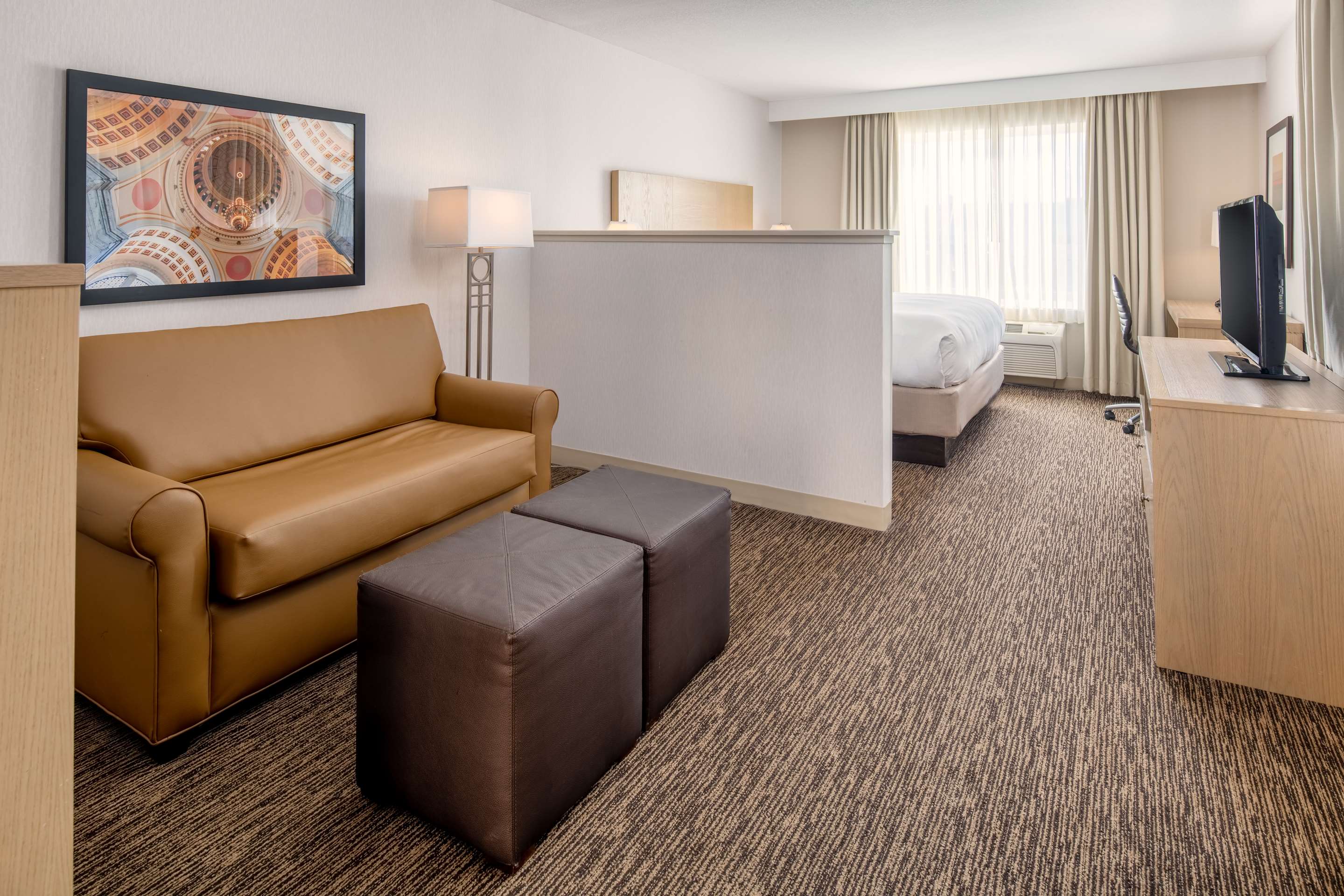 Guest room