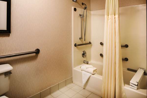  - DoubleTree by Hilton Hotel Olympia