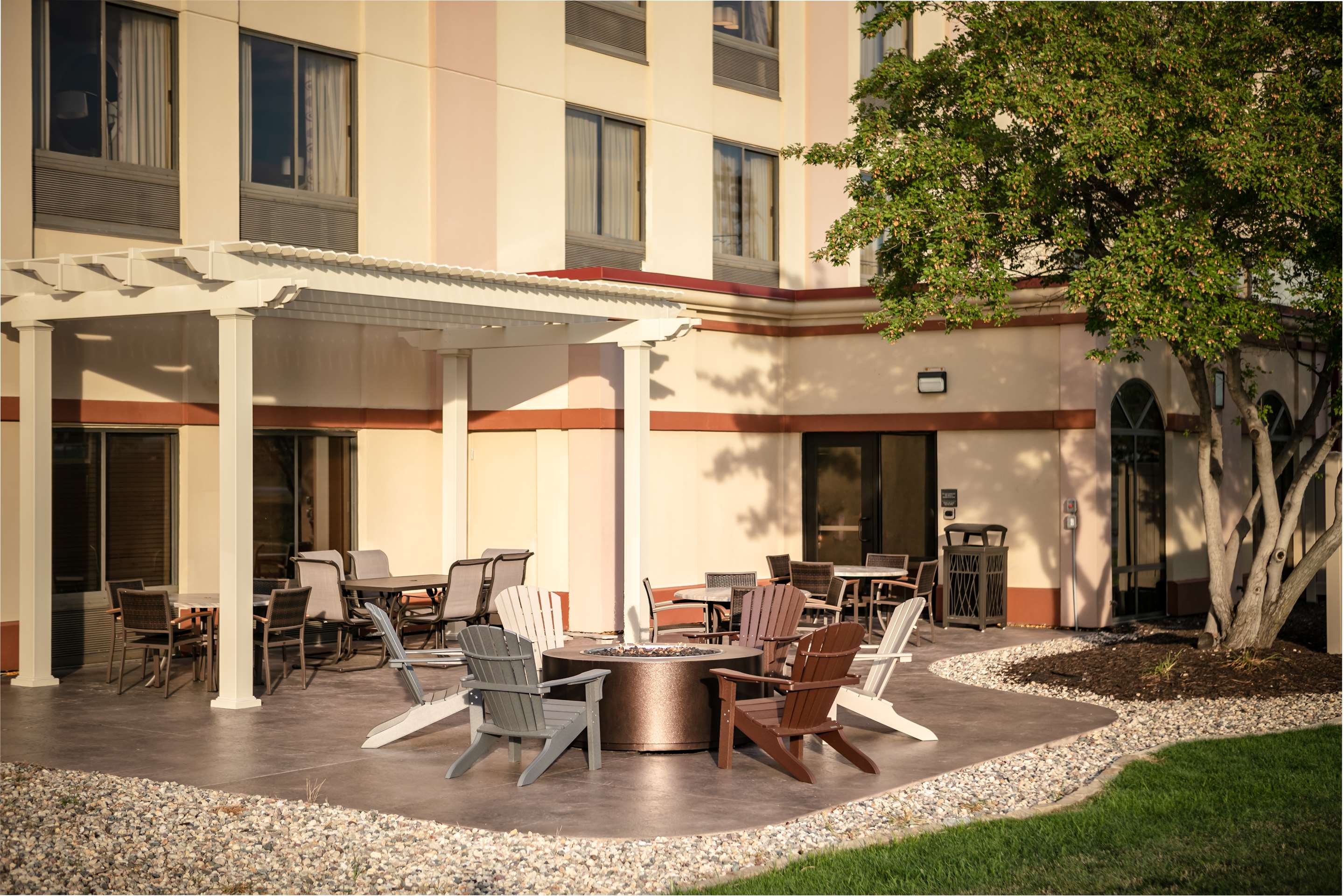 Exterior | Hampton Inn Council Bluffs