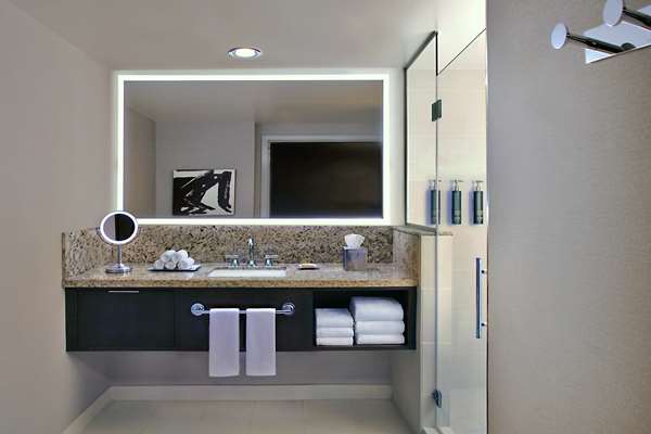  - Hilton Hotel Omaha