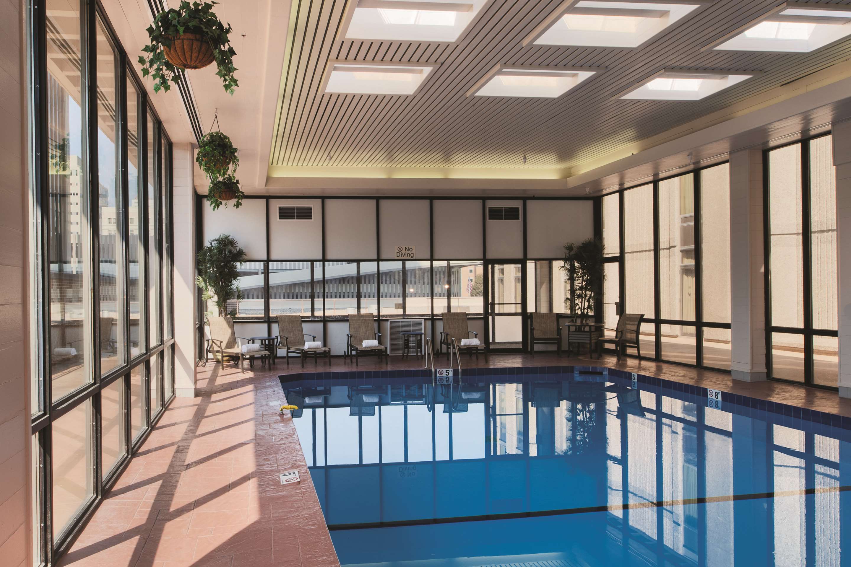 Pool | DoubleTree by Hilton Omaha Downtown