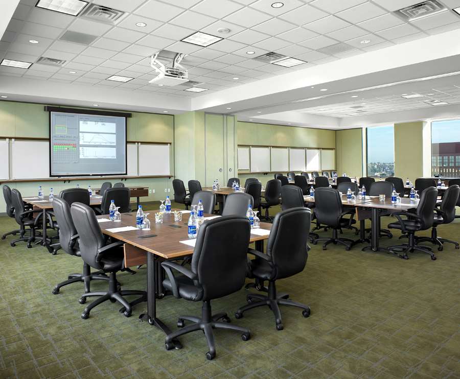 Meeting Room | DoubleTree by Hilton Omaha Downtown