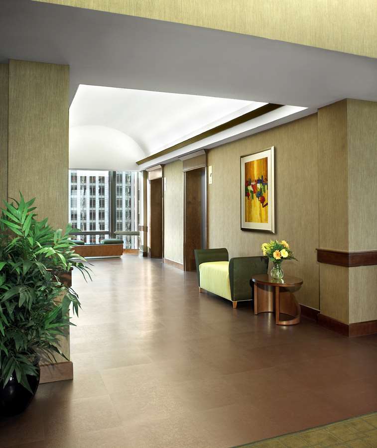 Lobby | DoubleTree by Hilton Omaha Downtown