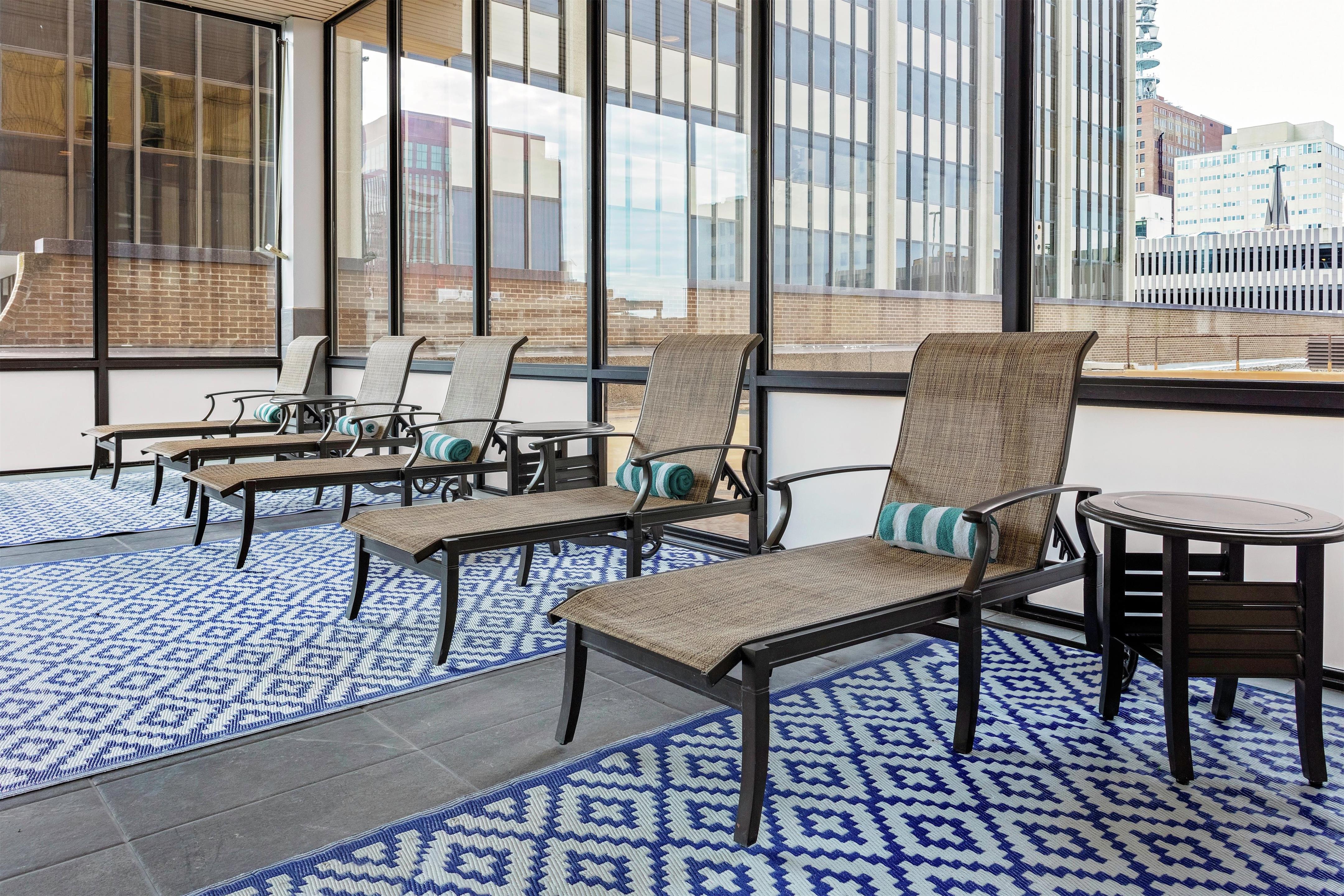 Pool | DoubleTree by Hilton Omaha Downtown