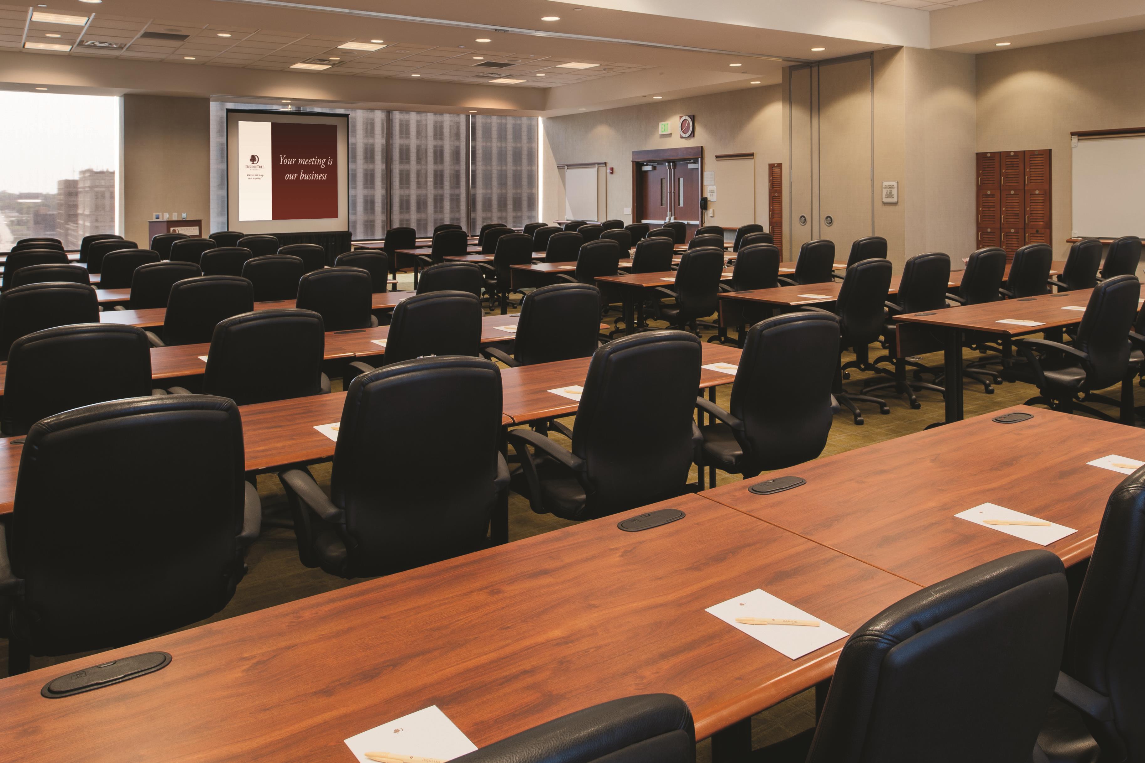 Meeting Room | DoubleTree by Hilton Omaha Downtown