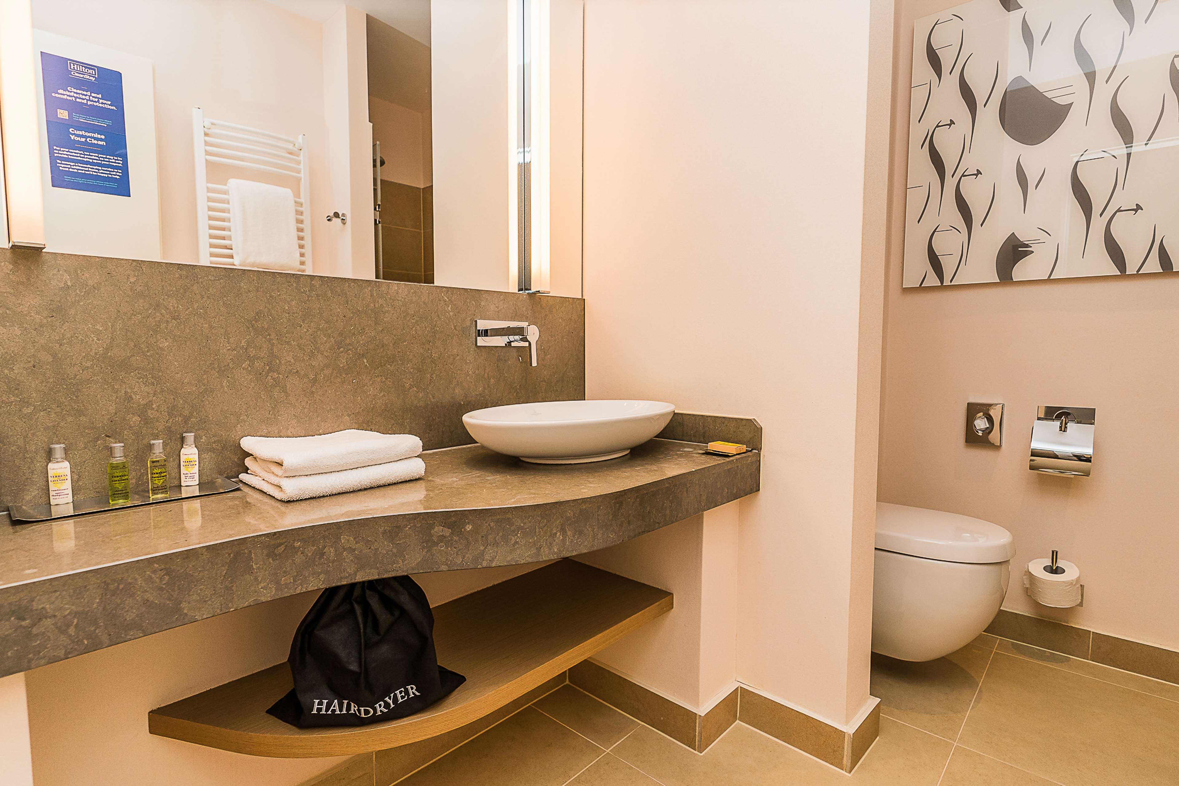 DoubleTree by Hilton Hotel Oradea Room Type - FAMILY CONNECTING DLX VIEW