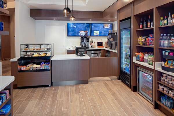 Restaurant - DoubleTree by Hilton Spectrum Irvine - I-5, Exit 94