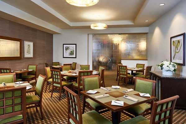 Restaurant - DoubleTree by Hilton Spectrum Irvine - I-5, Exit 94