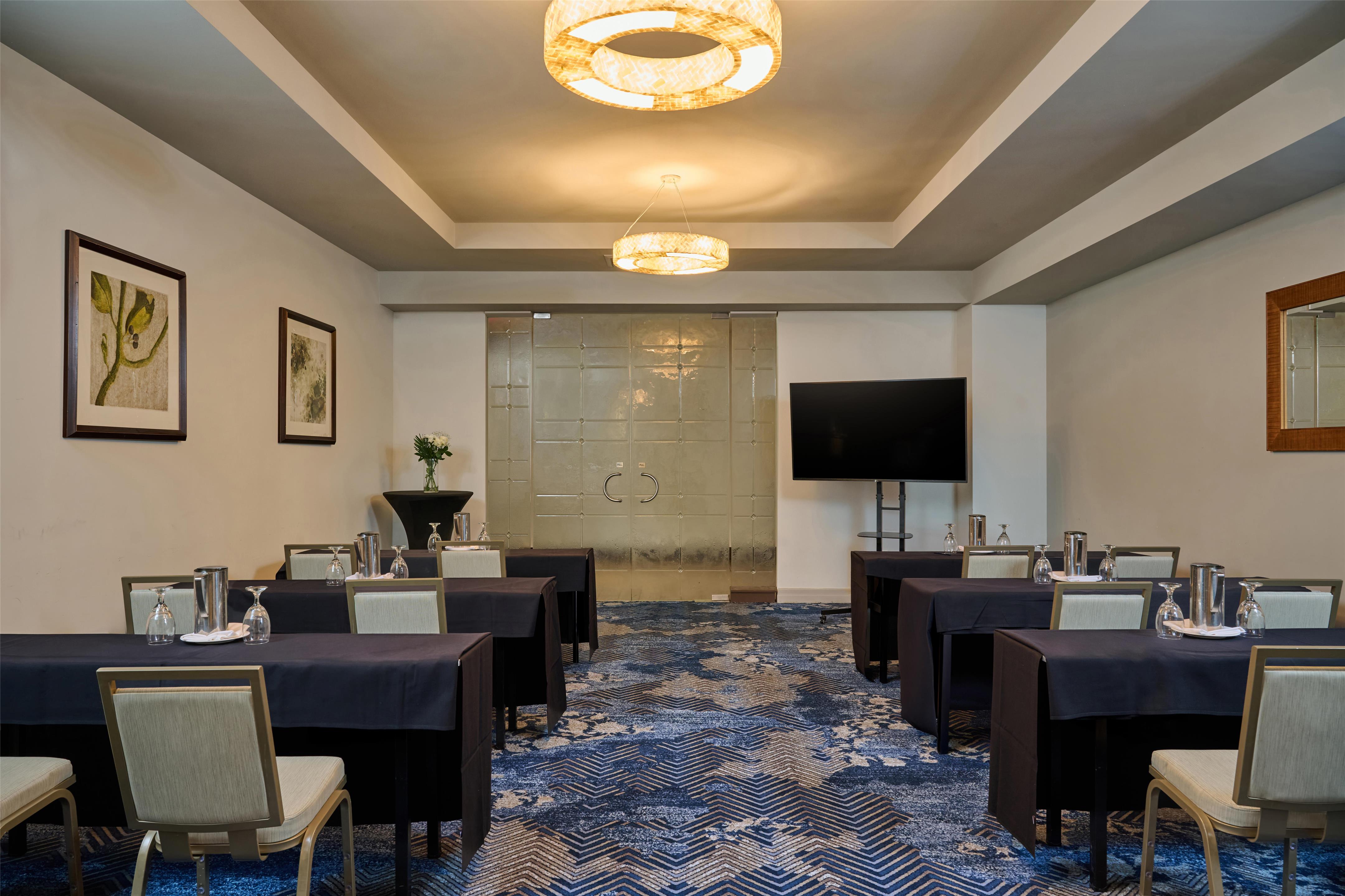 Restaurant | DoubleTree by Hilton Irvine - Spectrum