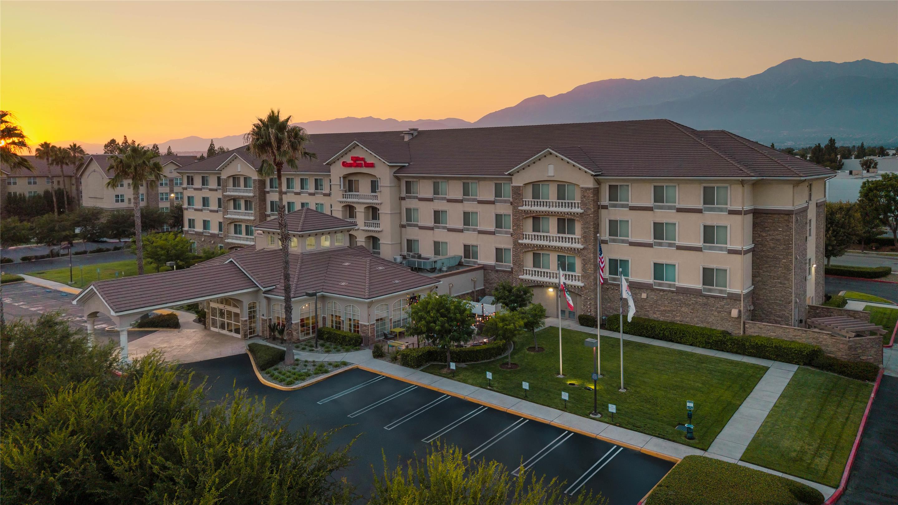 Exterior | Hilton Garden Inn Ontario/Rancho Cucamonga