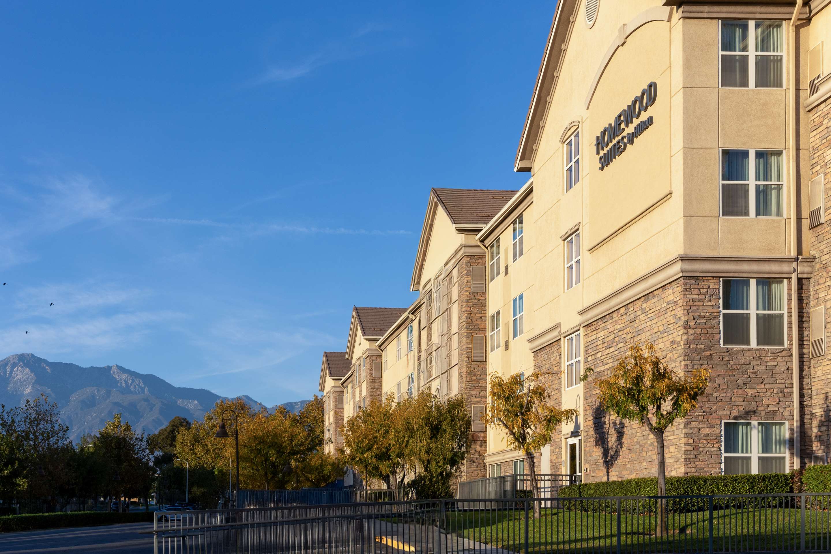 Exterior | Homewood Suites by Hilton Ontario-Rancho Cucamonga