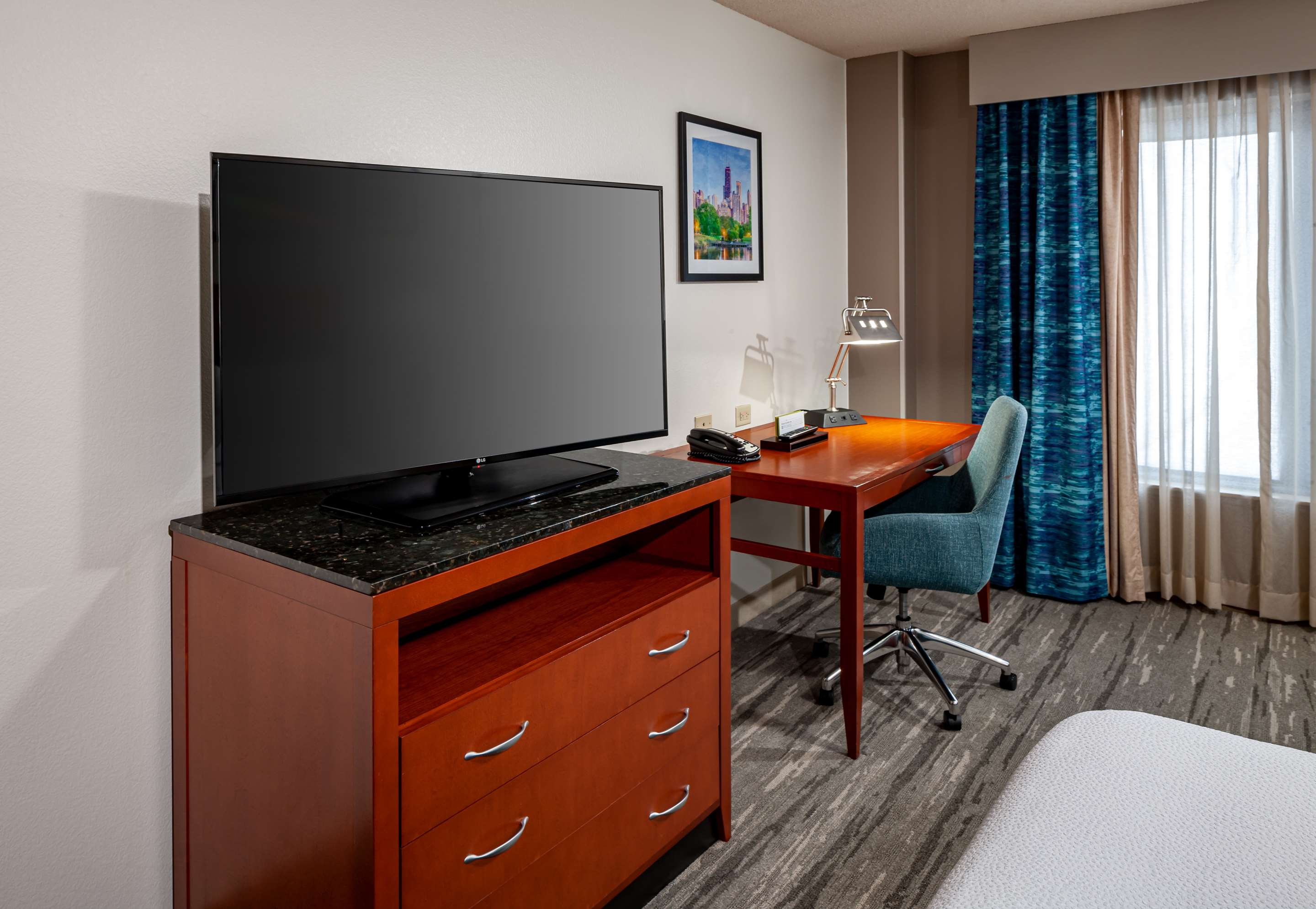Guest room