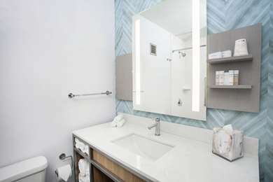 Guest Room,Bathroom,On-Site