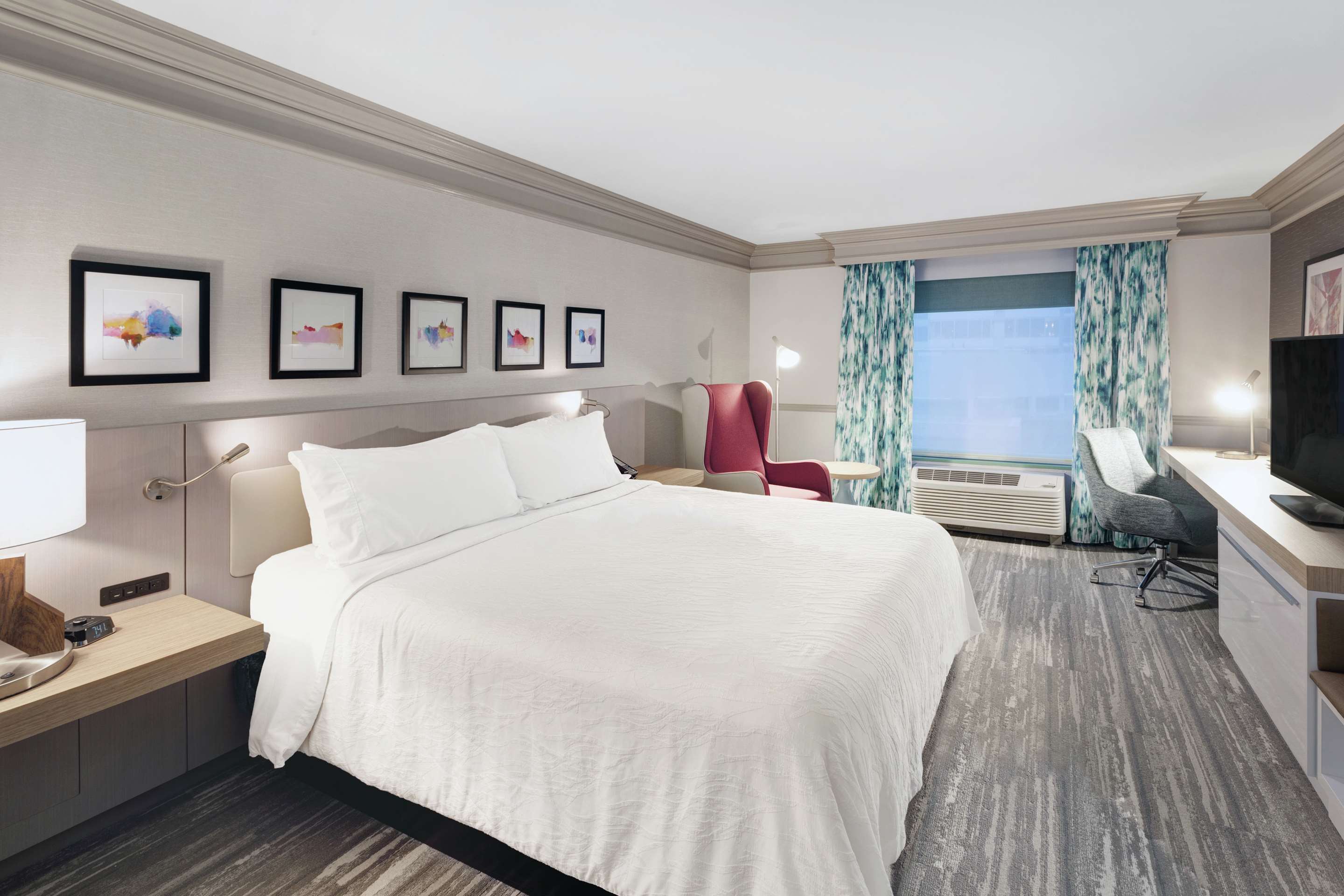 Guest room