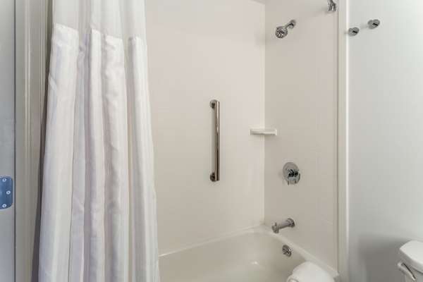  - Hilton Garden Inn Evanston